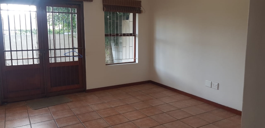 To Let 3 Bedroom Property for Rent in Parklands Western Cape